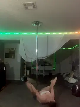 Snapshot of BuzzBunni69 chatting on October 13, 2025, 1:49 am BuzzBunni69 online show from October 13, 2025, 1:49 am