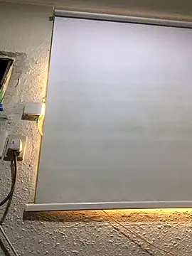 Snapshot of Yassesexy chatting on December 1, 2025, 5:45 am Yassesexy online show from December 1, 2025, 5:45 am