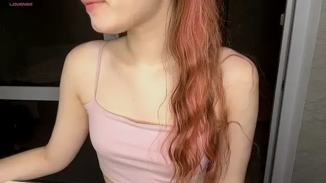 Snapshot of FawnDubler chatting on January 17, 2026, 2:33 pm FawnDubler online show from January 17, 2026, 2:33 pm