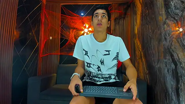 Stiben boy online show from October 21, 2025, 3:29 am