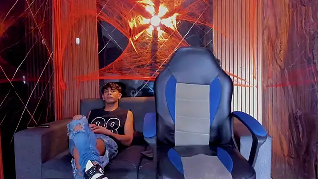 Stiben boy online show from October 31, 2025, 3:40 am