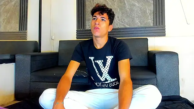 Stiben boy online show from January 13, 2026, 1:27 pm