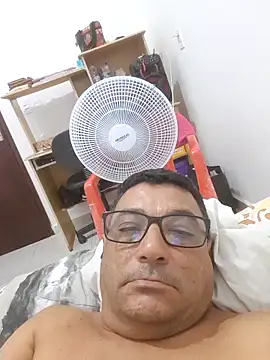 betoneto74 online show from September 29, 2025, 10:03 pm