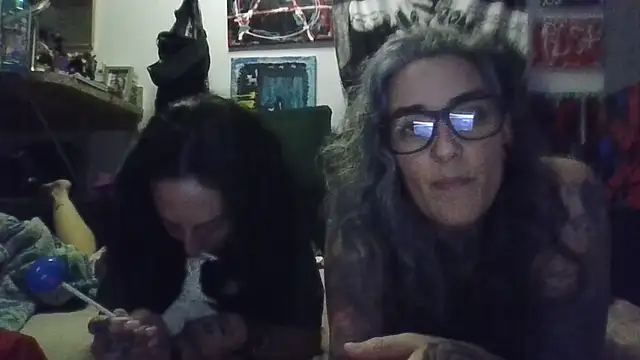 Snapshot of inkdmagz chatting on August 5, 2026, 3:31 am inkdmagz online show from August 5, 2026, 3:31 am