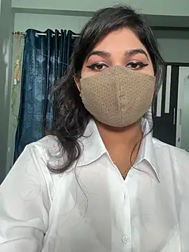Snapshot of Lisa_afreen chatting on June 23, 2026, 9:29 am Lisa afreen online show from June 23, 2026, 9:29 am