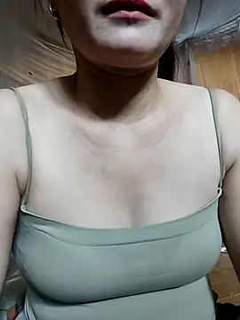 Snapshot of Paul-paul11 chatting on October 3, 2025, 3:25 am Paul-paul11 online show from October 3, 2025, 3:25 am