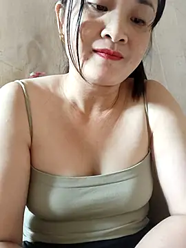 Snapshot of Paul-paul11 chatting on November 2, 2025, 2:36 am Paul-paul11 online show from November 2, 2025, 2:36 am