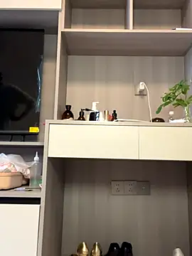 POS001 online show from December 22, 2025, 6:43 am