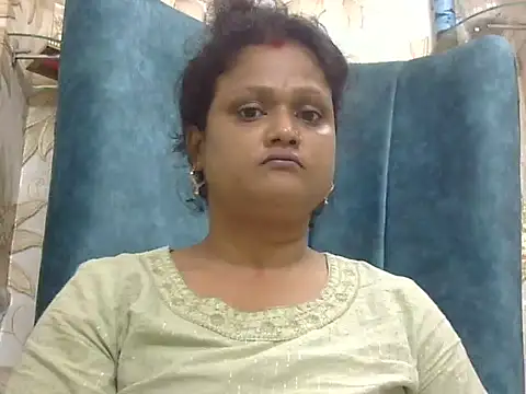 aarohee9 online show from November 9, 2025, 9:29 am