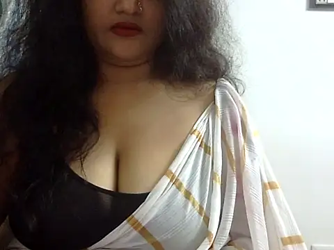 aarohee9 online show from December 1, 2025, 5:12 am