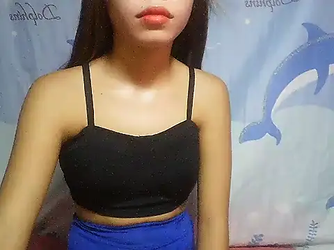 Snapshot of SweetPussie18x chatting on October 22, 2025, 12:44 am SweetPussie18x online show from October 22, 2025, 12:44 am