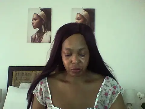 Blacksashaxx online show from October 17, 2025, 7:55 am