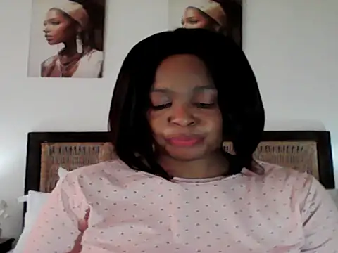 Snapshot of Blacksashaxx chatting on July 12, 2026, 9:22 am Blacksashaxx online show from July 12, 2026, 9:22 am
