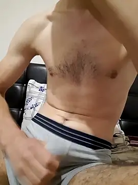 herkes26 online show from October 12, 2025, 1:43 pm