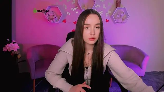 leslie bird online show from September 25, 2025, 2:21 pm