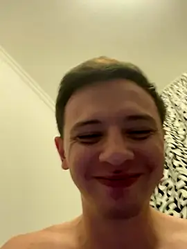 Snapshot of KirilStella chatting on September 28, 2025, 11:21 pm KirilStella online show from September 28, 2025, 11:21 pm