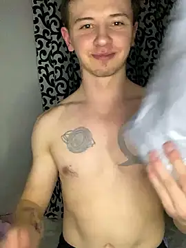 Snapshot of KirilStella chatting on October 7, 2025, 7:11 pm KirilStella online show from October 7, 2025, 7:11 pm