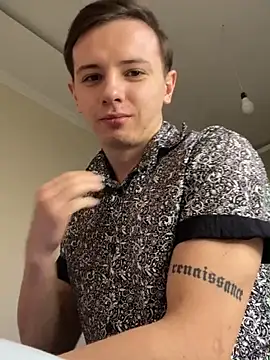 Snapshot of KirilStella chatting on October 10, 2025, 12:37 pm KirilStella online show from October 10, 2025, 12:37 pm