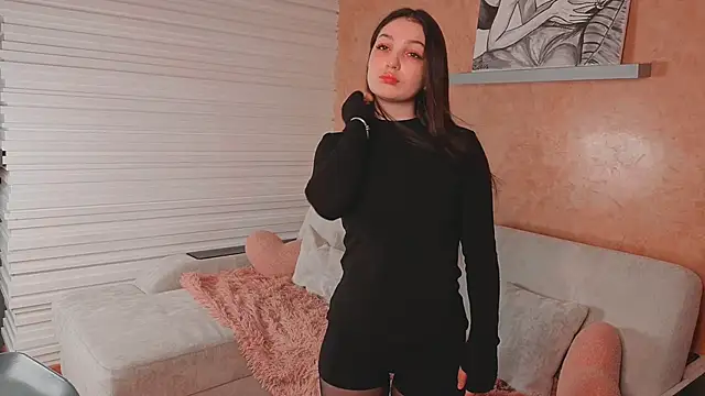 SolPeerbolt online show from October 7, 2025, 2:14 pm