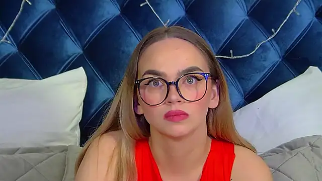 AnitaVenture online show from December 21, 2025, 4:19 am