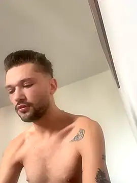 babykriss online show from September 27, 2025, 7:35 am