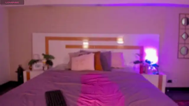 Violeta dh online show from March 13, 2026, 11:06 am