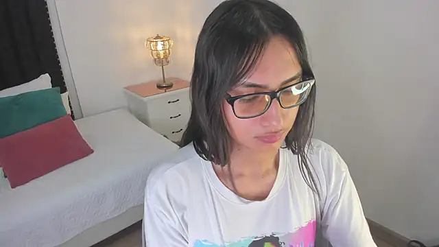 cherrylady 02 online show from October 19, 2025, 1:01 pm