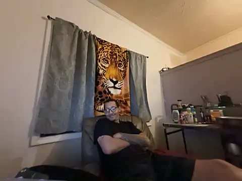 ThrowedWorldWide online show from March 13, 2026, 2:07 am