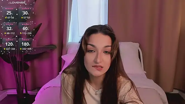 softly bold online show from September 26, 2025, 12:42 pm