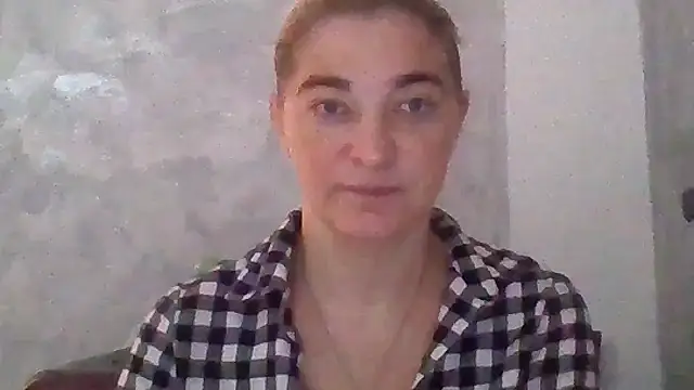 Snapshot of GoldenAngelMilf chatting on October 22, 2025, 6:57 am GoldenAngelMilf online show from October 22, 2025, 6:57 am