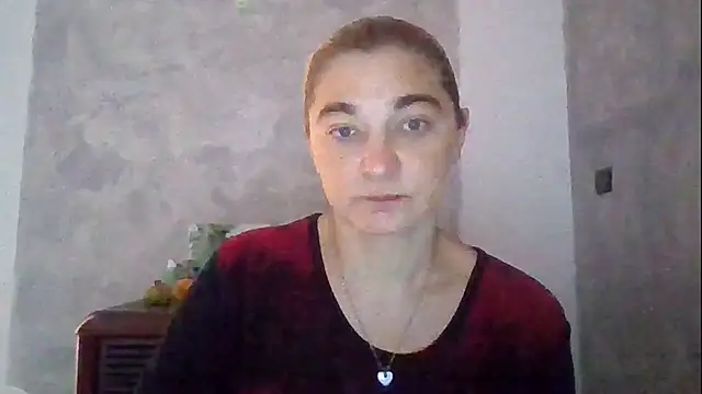 Snapshot of GoldenAngelMilf chatting on October 30, 2025, 8:16 am GoldenAngelMilf online show from October 30, 2025, 8:16 am
