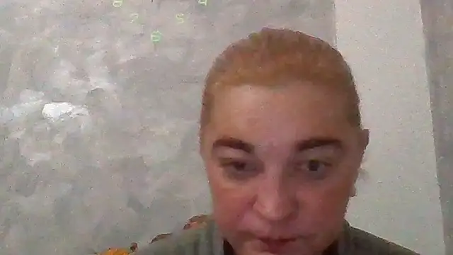 GoldenAngelMilf online show from January 6, 2026, 5:33 am