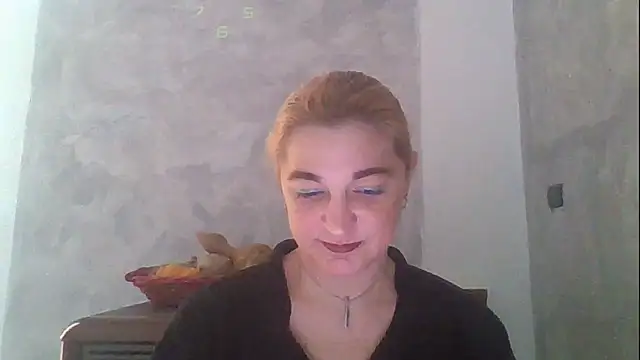 GoldenAngelMilf online show from February 13, 2026, 12:01 pm