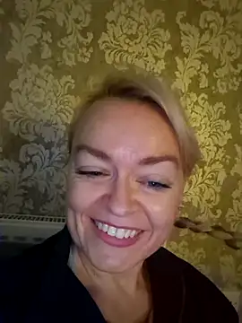 Snapshot of demidelightfulxx chatting on October 6, 2025, 6:55 am demidelightfulxx online show from October 6, 2025, 6:55 am