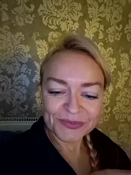 Snapshot of demidelightfulxx chatting on October 8, 2025, 6:55 am demidelightfulxx online show from October 8, 2025, 6:55 am