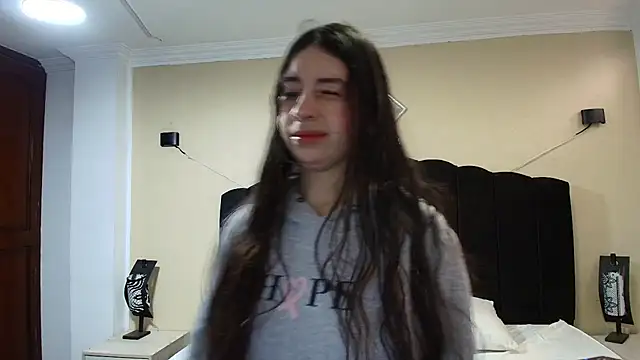 GabySweett  online show from October 21, 2025, 12:06 pm