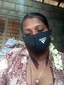 Tamil Hot Sandy online show from October 15, 2025, 4:56 am