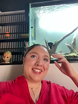 Snapshot of Angelina_velvett chatting on October 17, 2025, 9:28 pm Angelina velvett online show from October 17, 2025, 9:28 pm