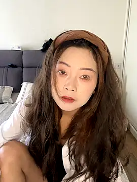 zhouchunhua online show from October 1, 2025, 6:19 am