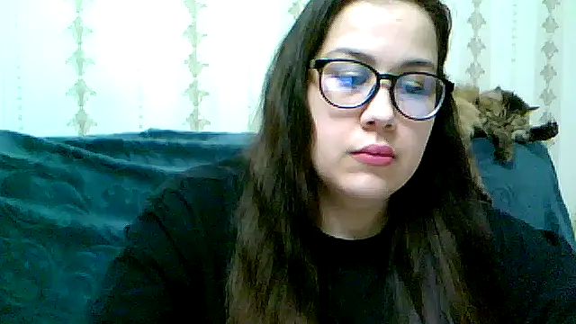 Snapshot of Deymoria chatting on February 21, 2026, 9:27 pm Deymoria online show from February 21, 2026, 9:27 pm