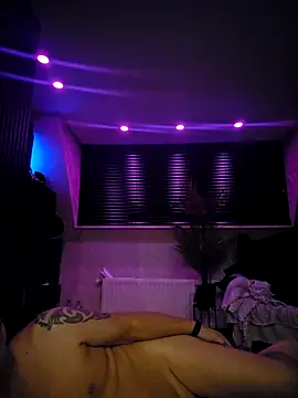 WhimsicalBirdette online show from September 28, 2025, 8:25 pm