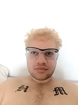 James55pp online show from October 6, 2025, 11:07 am