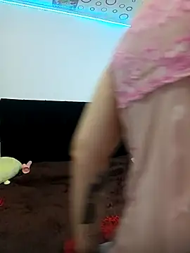 Yin yang hot online show from November 4, 2025, 10:20 pm