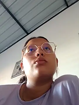 young dairy01 online show from November 5, 2025, 12:16 pm