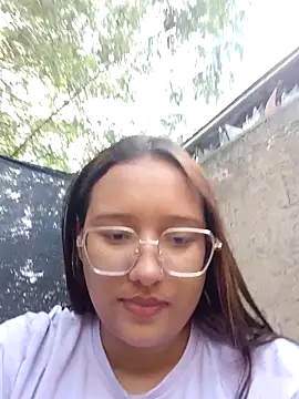 young dairy01 online show from November 14, 2025, 12:15 pm