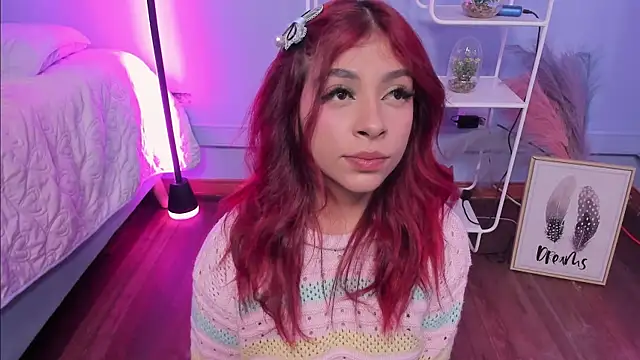 KathiaSaenz  online show from November 28, 2025, 4:26 am