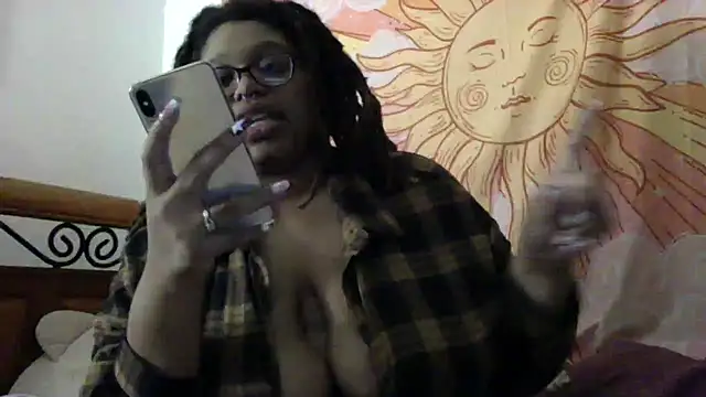 Snapshot of GoddessHoney55 chatting on October 8, 2025, 10:51 pm GoddessHoney55 online show from October 8, 2025, 10:51 pm