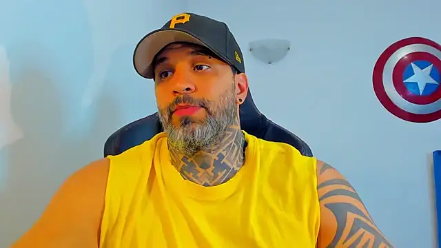 JoshRigby online show from April 19, 2026, 7:05 pm