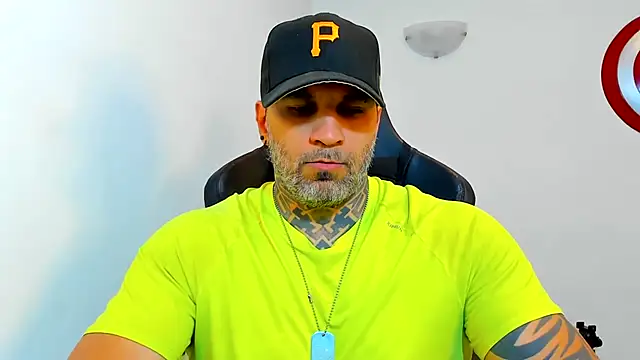 JoshRigby online show from July 7, 2026, 7:51 pm