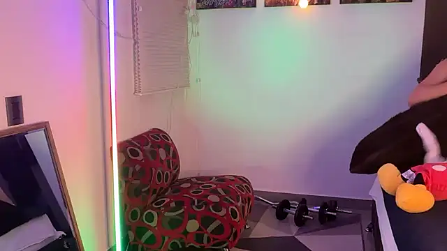 zamir333 online show from February 26, 2026, 2:32 am